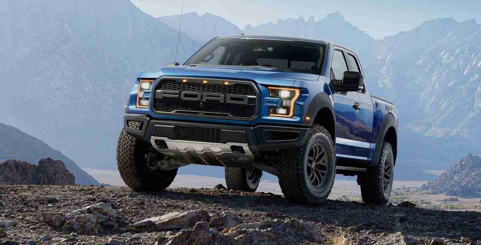 Read more about the article The 2017 Ford F-150 Raptor – A First Look